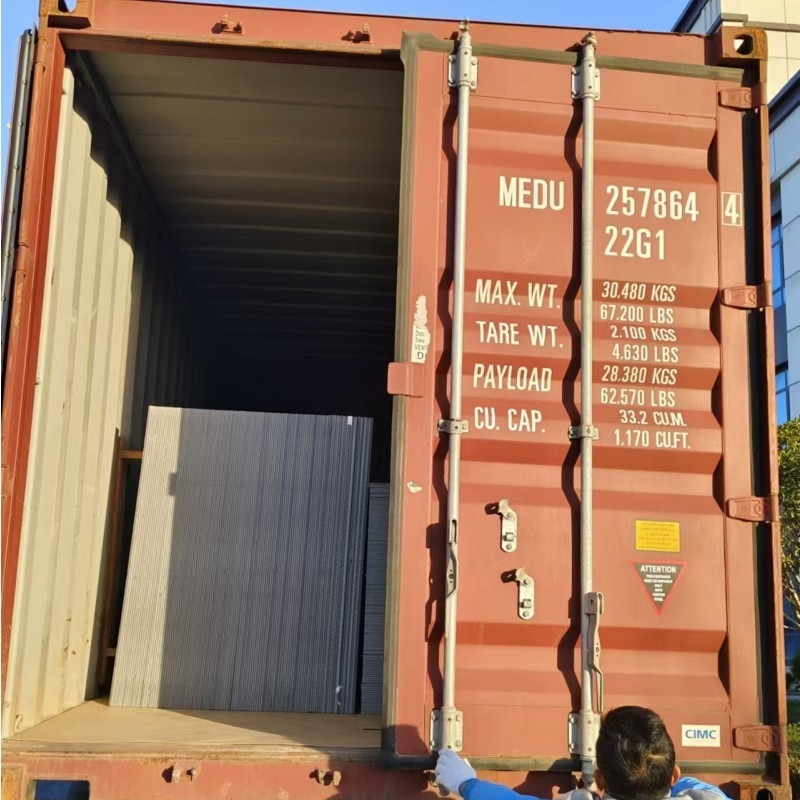 4 मिमी पीई पीवीडीएफ लेपित एल्यूमीनियम कम्पोजिट पैनल कम्पोजिट पैनल बिल्डिंग क्लैडिंग के लिए अखंड एसीपी