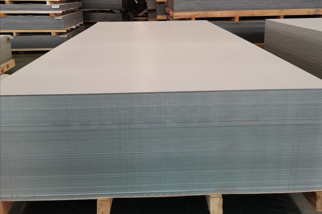 B1 A2 PVDF Alucbond एल्यूमीनियम कम्पोजिट पैनल आउटडोर पर्दे की दीवारों के लिए