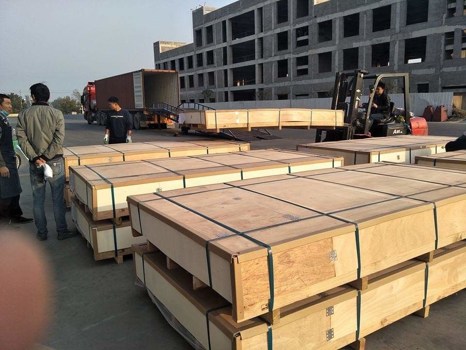 OEM कस्टम एनोडाइज्ड एसीपी 3 मिमी, पीवीडीएफ कोटिंग, मेट्रो हॉल होटल सजावट के लिए एंटी-स्क्रैच