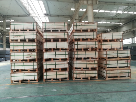 PVDF एल्यूमीनियम कम्पोजिट पैनल नैनो-पीवीडीएफ कोटिंग और स्व-स्वच्छता नैनोमीटर पेंट के साथ सुरुचिपूर्ण वास्तुशिल्प सजावट और 15-